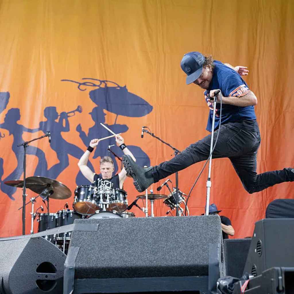 Matt Cameron anunció su salida de Pearl Jam luego de casi tres décadas con la banda. El músico publicó un mensaje de despedida y la agrupación le agradeció por su legado musical.
