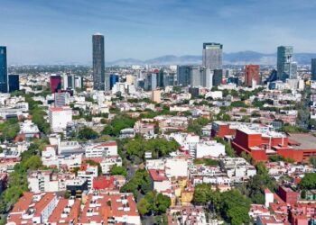 CDMX regulará rentas para frenar la gentrificación: gobierno y empresarios exponen posturas