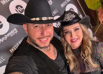 Alicia Villarreal confirma romance con influencer Cibad Hernández tras su divorcio