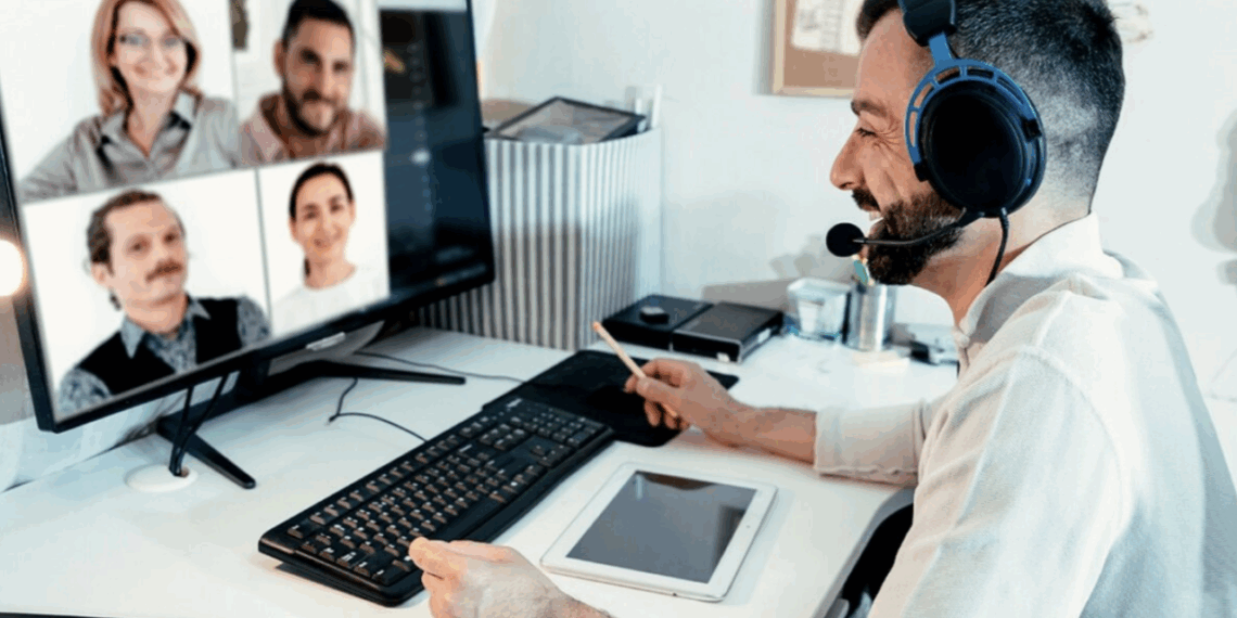 Brecha en dominio del inglés limita acceso a empleos bien remunerados en México
