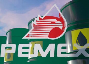 Fitch sube calificación de Pemex a ‘BB’ tras respaldo de 12 mil millones del gobierno