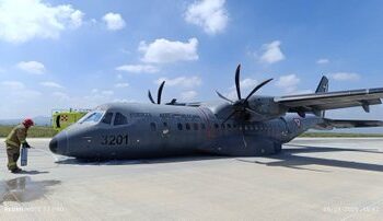 Avión de la Fuerza Aérea aterriza de emergencia en Santa Lucía sin heridos