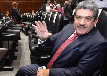 Diputado Manuel Espino permanece en terapia intensiva tras derrame cerebral