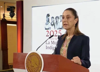Mañanera de Sheinbaum: armas con EU, abasto de medicinas y balance de programas