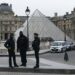 Robo en el Louvre: ladrones ejecutan golpe perfecto y se llevan joyas imperiales en siete minutos