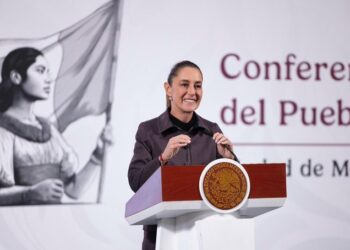 Sheinbaum informa baja histórica en homicidios y pide revisar la Ley de Amparo