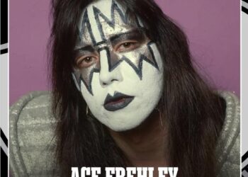 Muere Ace Frehley, guitarrista fundador de KISS y leyenda del rock, a los 74 años