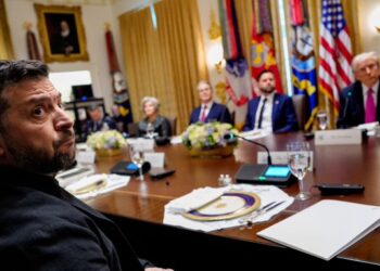 Trump pide a Zelensky poner fin a la guerra con Rusia: “Es hora de llegar a un acuerdo”