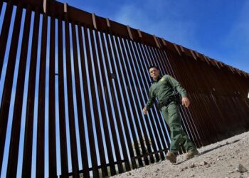 México y Estados Unidos implementan plan conjunto para detener el tráfico de armas en la frontera