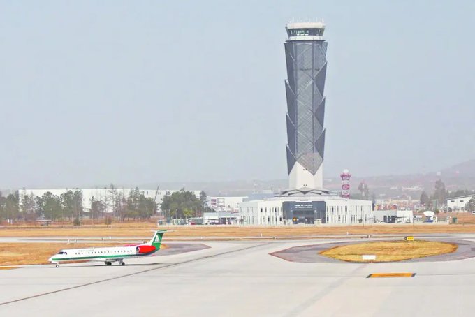 Revocación de rutas a EU amenaza conectividad aérea y turismo mexicano