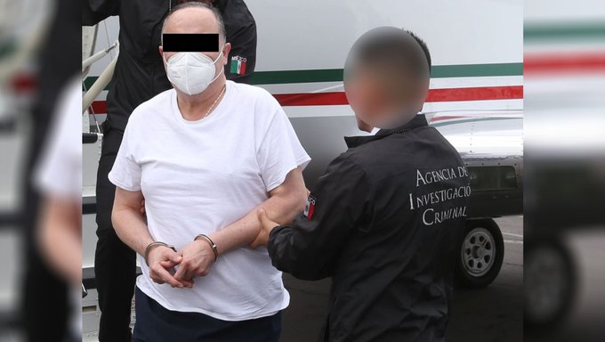 César Duarte comparece en la capital por proceso ligado a peculado y asociación delictuosa