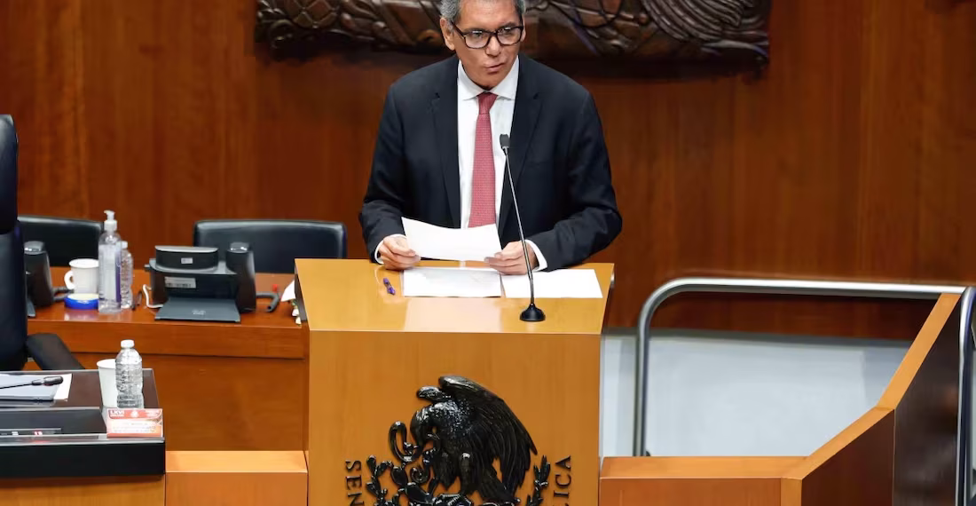 Hacienda presume estabilidad financiera y reducción de la pobreza ante el Senado