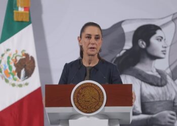 Mañanera de Sheinbaum: plan contra acoso, cooperación con Macron y apoyos sociales