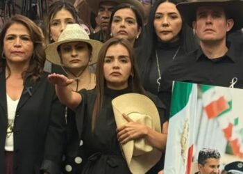 Grecia Quiroz jura como alcaldesa de Uruapan y promete continuar el legado de Carlos Manzo