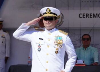 Reactivan orden de arresto contra el contralmirante Fernando Farías Laguna por contrabando de combustible