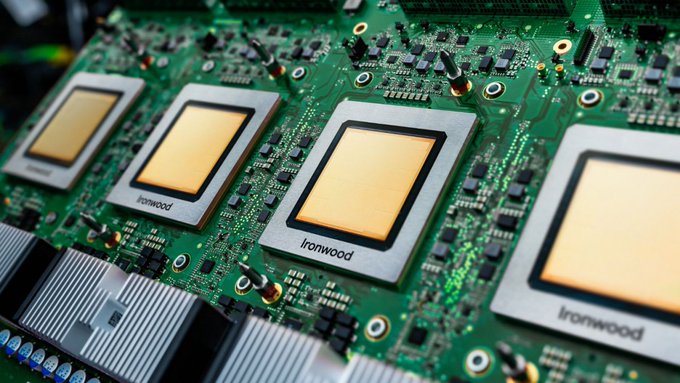 Google presenta Ironwood, su procesador más rápido y eficiente para modelos de IA