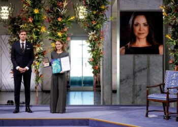 La hija de María Corina Machado recibe el Nobel de la Paz ante su ausencia en Oslo