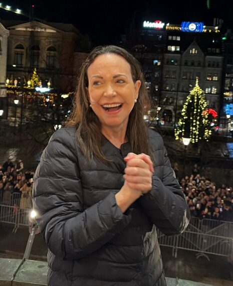 María Corina Machado reaparece en Oslo tras un año en la clandestinidad