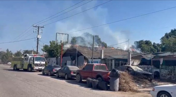 Drones con explosivos atacan inmueble del Ayuntamiento de Escuinapa