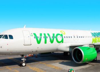 VivaAerobus estrena aeronave dedicada a la Selección Mexicana