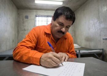 Defensa de Joaquín Guzmán asegura que ampliará a 32 la lista de presuntos funcionarios vinculados al crimen organizado