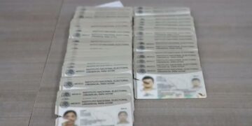 INE restablece paulatinamente los plazos de entrega de la Credencial para Votar