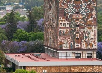 Revisión del examen de admisión obliga a la UNAM a suspender inscripciones de licenciatura