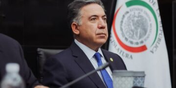 Senado mantiene pago de dieta a Enrique Inzunza mediante cheques tras congelamiento de sus cuentas