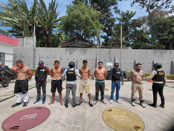 México expulsa a cinco salvadoreños señalados por pertenecer a la Mara Salvatrucha y Barrio 18