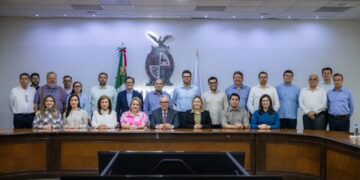 Rubén Rocha Moya reasume el cargo y encabeza su primera reunión de seguridad en Sinaloa