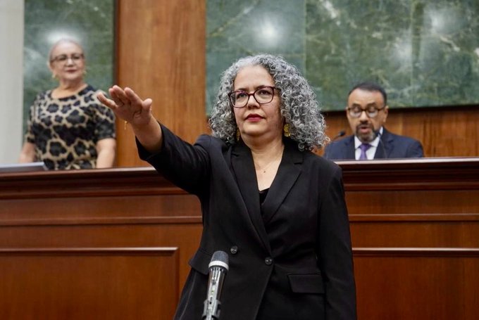 Graciela Domínguez toma el control de Sinaloa tras nueva licencia de Rocha Moya