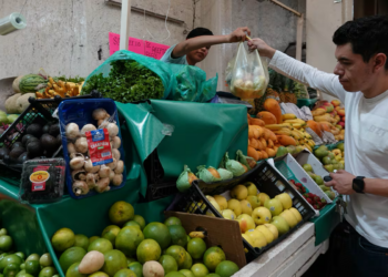 La inflación en México repunta a 3,26% en agosto y frena su desaceleración