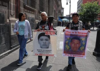 Caso Ayotzinapa: familias piden reforzar investigaciones y conocer el paradero de los 43