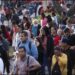 México crece en población, pero a menor ritmo; llega a 130.9 millones de habitantes