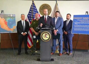 EU advierte a colaboradores de cárteles tras acusación contra mexicano en Texas