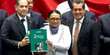 Segundo Informe de Sheinbaum: Rosa Icela cumple entrega formal ante el Congreso