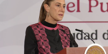 Mañanera de Sheinbaum: niega crisis en Morena y pide pruebas a EU por caso Rocha