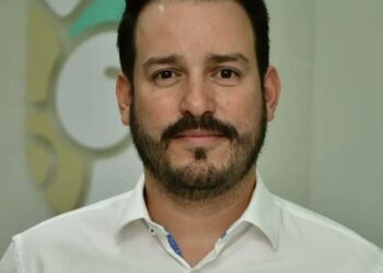 UIF bloquea cuentas de Ricardo Velarde; amparo será revisado en Sinaloa