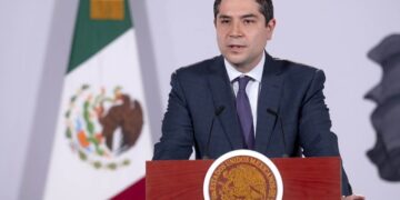 SAT revela irregularidades de empresas y anuncia medidas contra la evasión fiscal en 2027