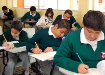 México profundiza su rezago educativo en PISA 2025; cae en matemáticas y lectura