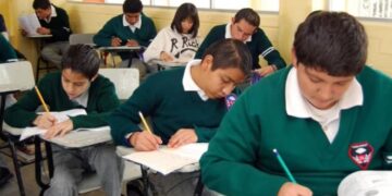 México profundiza su rezago educativo en PISA 2025; cae en matemáticas y lectura