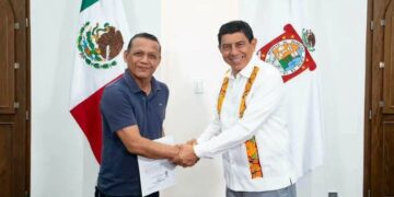 Francisco Vázquez asume como comisionado de Juchitán tras desaparición de poderes