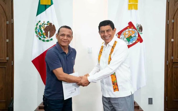 Francisco Vázquez asume como comisionado de Juchitán tras desaparición de poderes