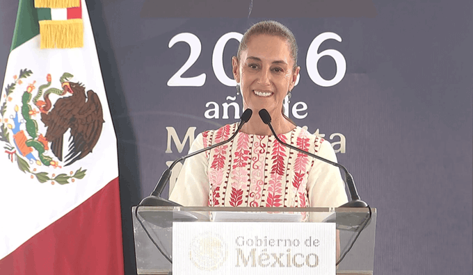 Sheinbaum promete modernizar el sistema de salud y atender el desabasto de medicamentos