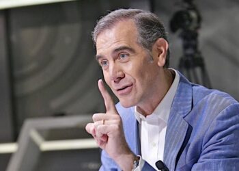 Lorenzo Córdova responde a señalamientos y defiende la transparencia del INE
