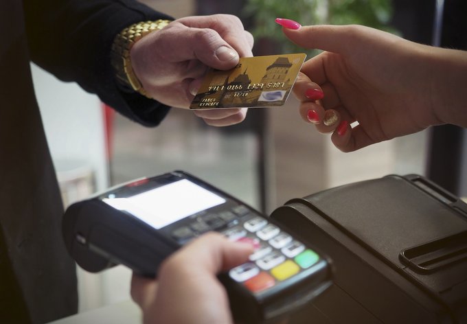 Senado aprueba que Hacienda determine dónde podrán ser exclusivos los pagos digitales