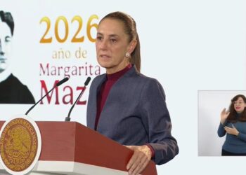 Sheinbaum pone bajo revisión al INE y anuncia cambios en pensiones y servicios del IMSS
