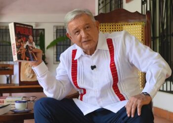 López Obrador defiende a Rocha Moya y cuestiona pruebas presentadas por EU