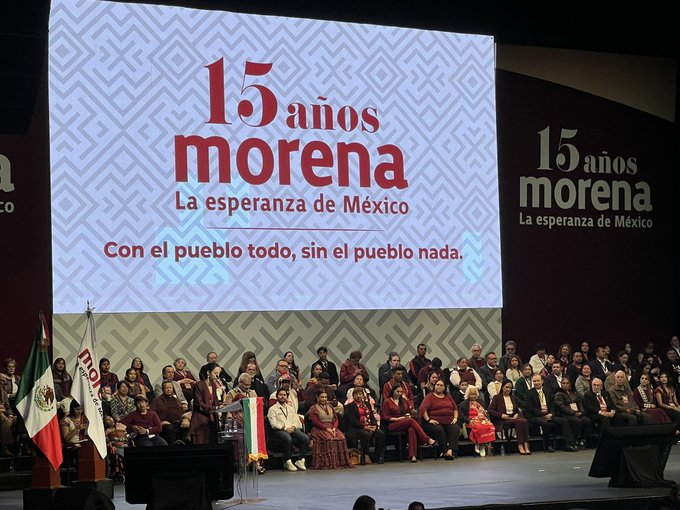 Morena cumple 15 años y enfrenta el reto de preservar su proyecto de transformación