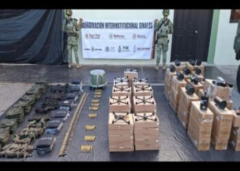 Aseguran drones, explosivos y precursores químicos en distintos puntos de Sinaloa